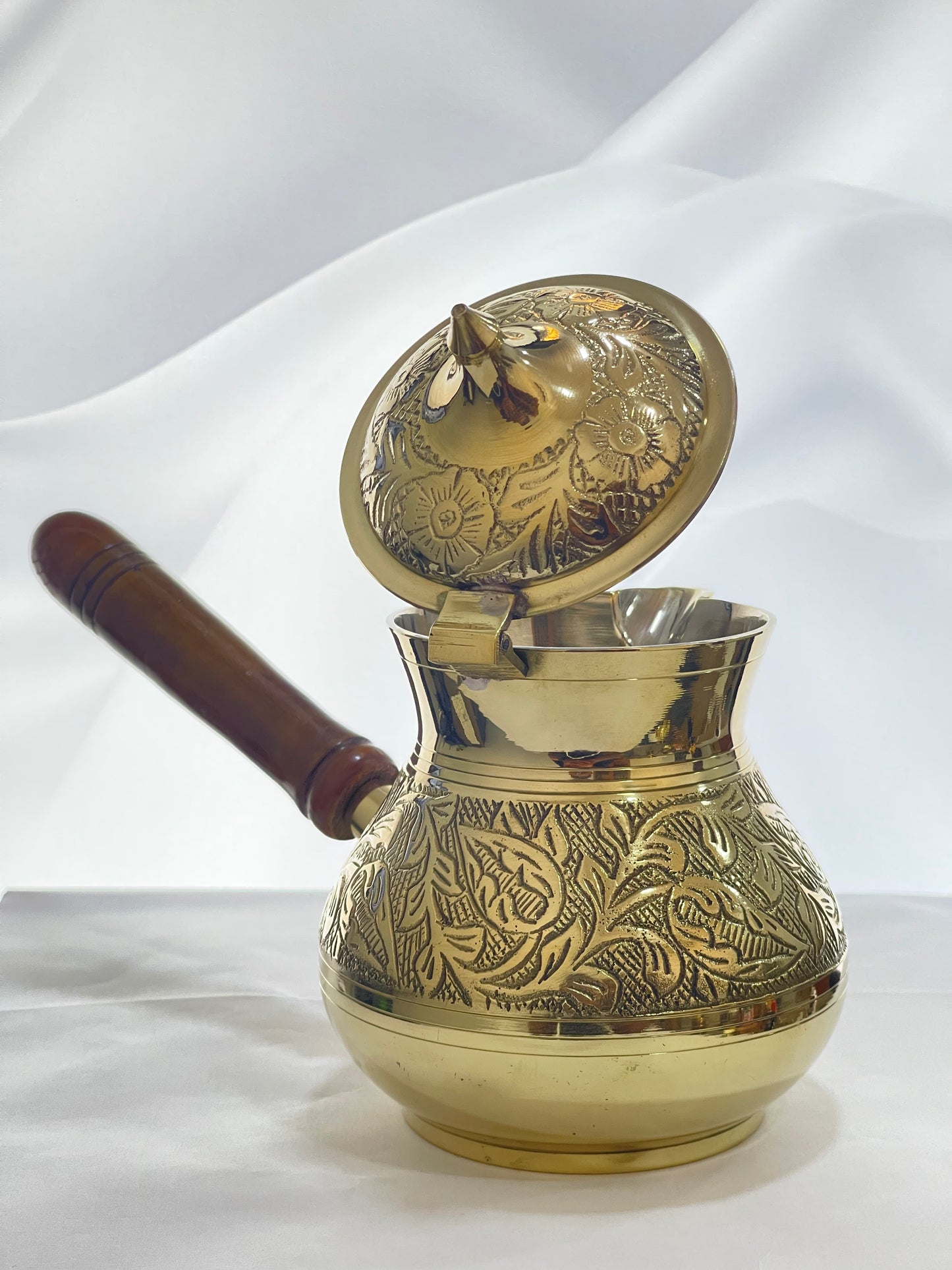 ركوة غلاية قهوة نحاسيه حجم ٥٠٠مل يدويه الصنع
